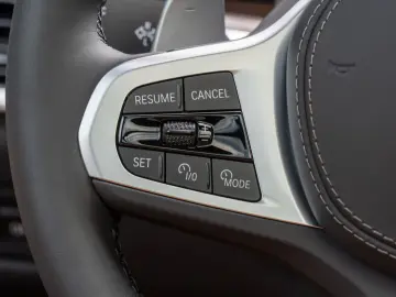 BMW X6 30d M SPORT.DR.ASS.PANO.LUFTF.LED.H K.HUD.360