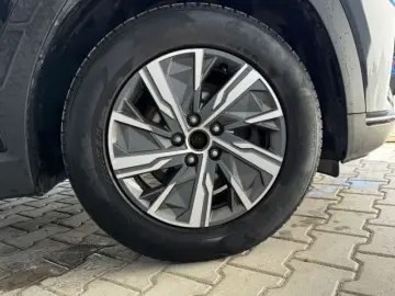 HYUNDAI TUCSON 1.6T-GDi 180CP M-Hybrid Style 7DCT 4WD