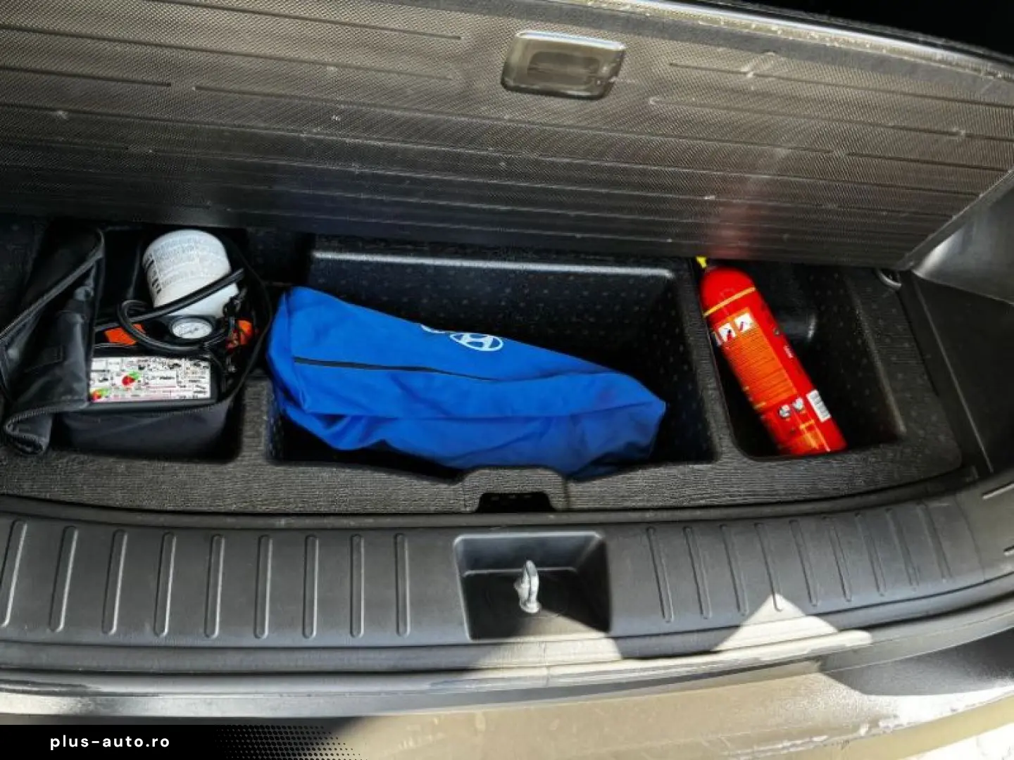 HYUNDAI TUCSON 1.6T-GDi 180CP M-Hybrid Style 7DCT 4WD