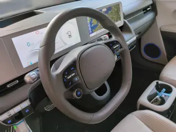 HYUNDAI Ioniq 5 77 Elektro Uniq AHK 2xKlima 360 4xSHZ AC