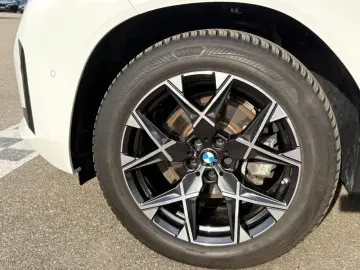 BMW X3 x20d M Sport PanoD.HUD SurView Ha Ka.Lenkradh