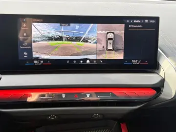 BMW X3 x20d M Sport PanoD.HUD SurView Ha Ka.Lenkradh