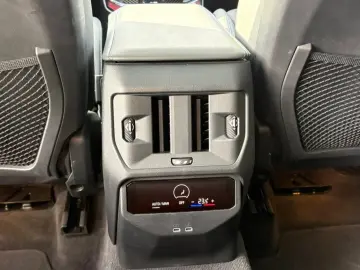 BMW X3 x20d M Sport PanoD.HUD SurView Ha Ka.Lenkradh