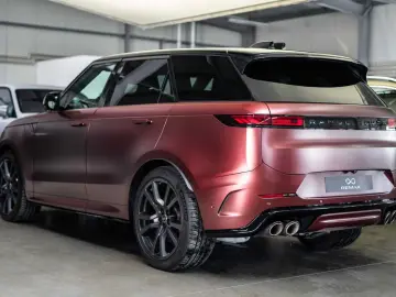 LAND ROVER Range Rover Sport P635 SV Edition  Pano   Carbon
