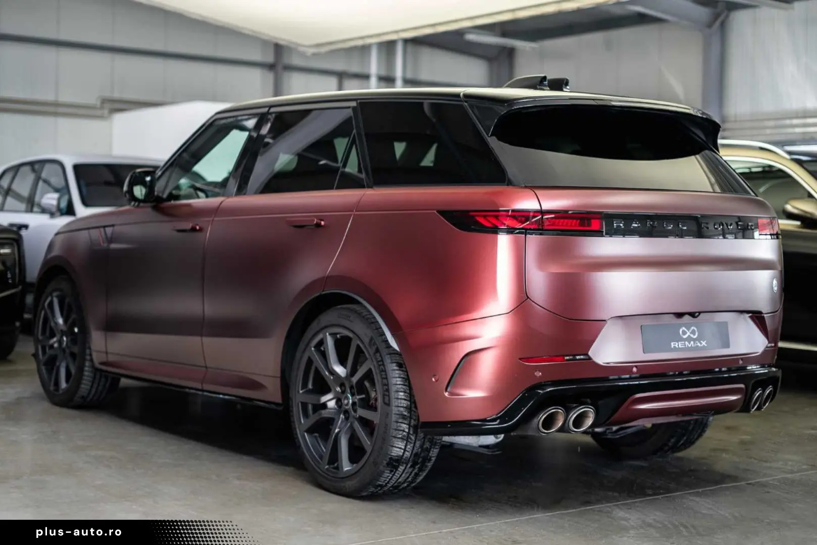 LAND ROVER Range Rover Sport P635 SV Edition  Pano   Carbon