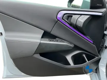 BMW X3 20d xDrive M Sport AHK Pano Memory Lenkradhzg