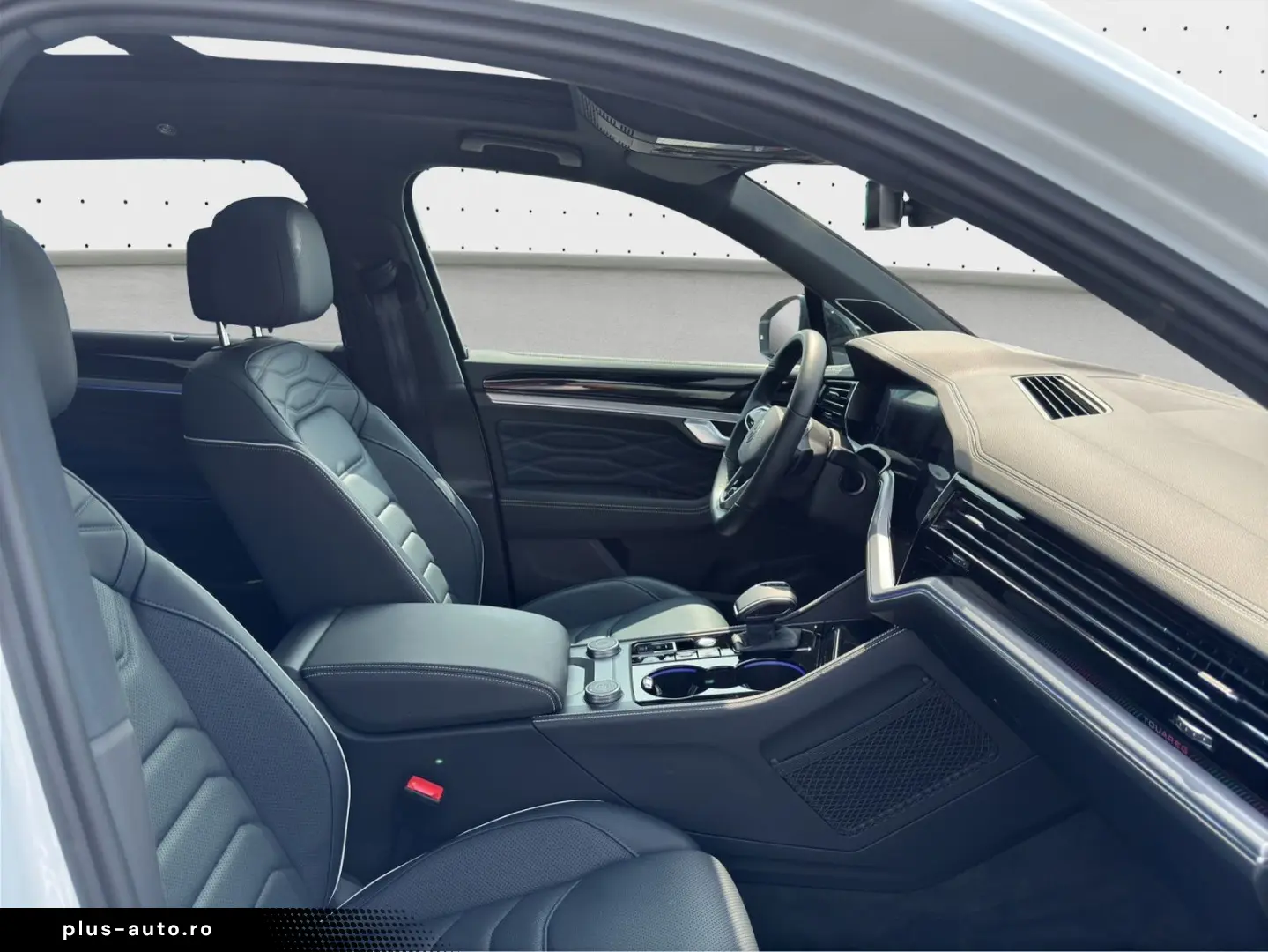 VW Touareg  3.0 V6 TDI R-Line Black-Style LEDER