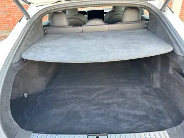 TESLA Model S Plaid  Matrix  Ahzv  4 Rad Luftfahrwerk