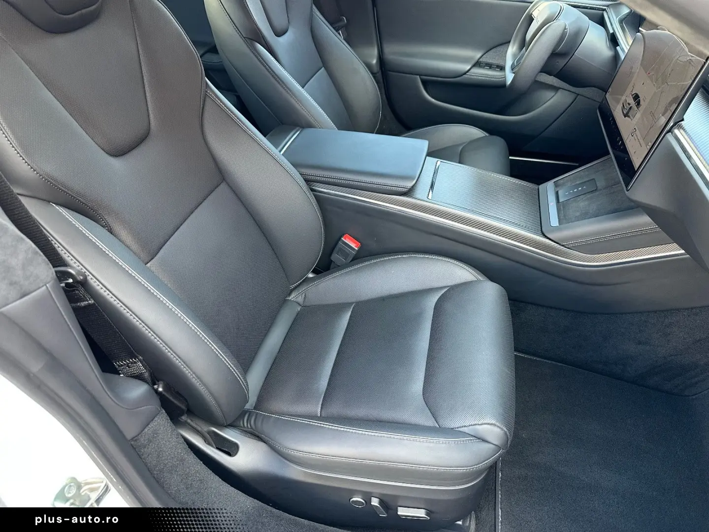 TESLA Model S Plaid  Matrix  Ahzv  4 Rad Luftfahrwerk