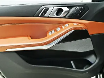 BMW X7 40d M-Sport Pro  KRISTALL DRIVE-PRO 6-SITZE