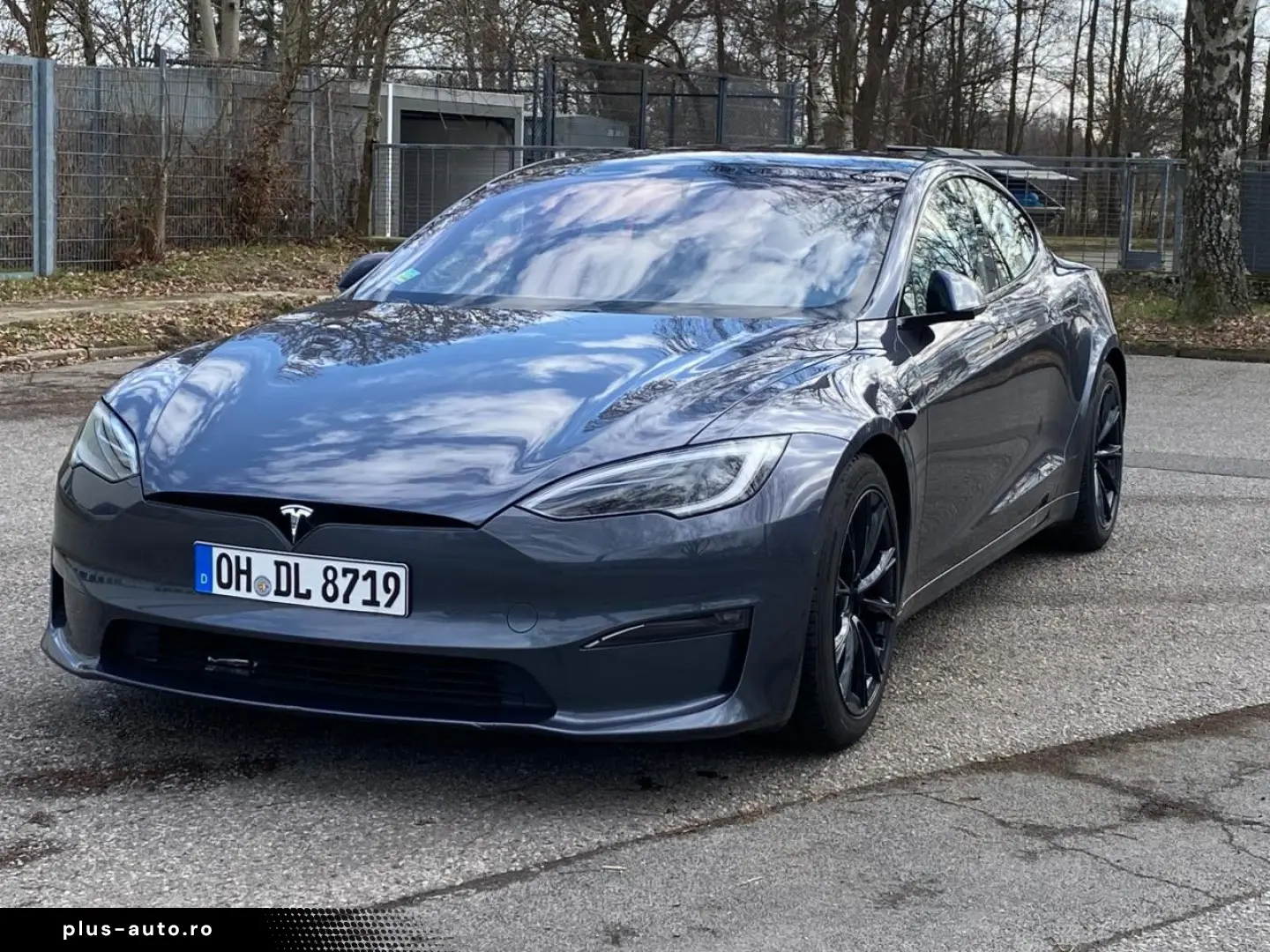 TESLA Model S Long Range