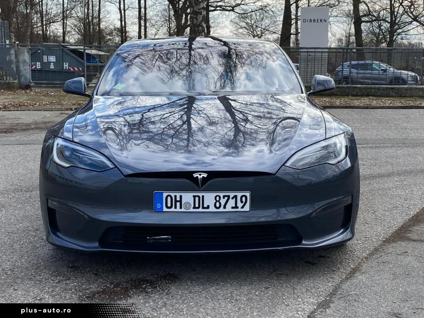 TESLA Model S Long Range