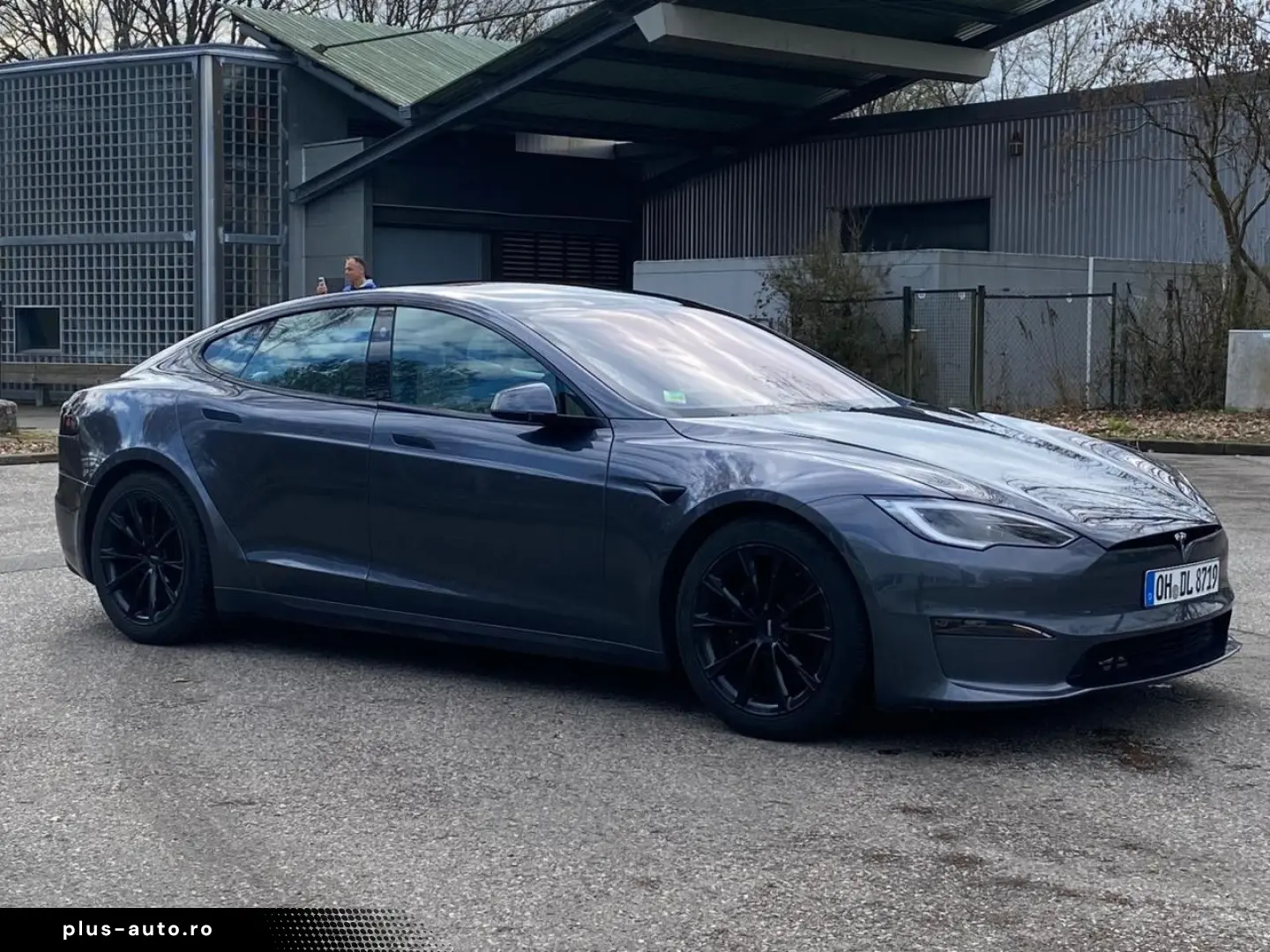 TESLA Model S Long Range