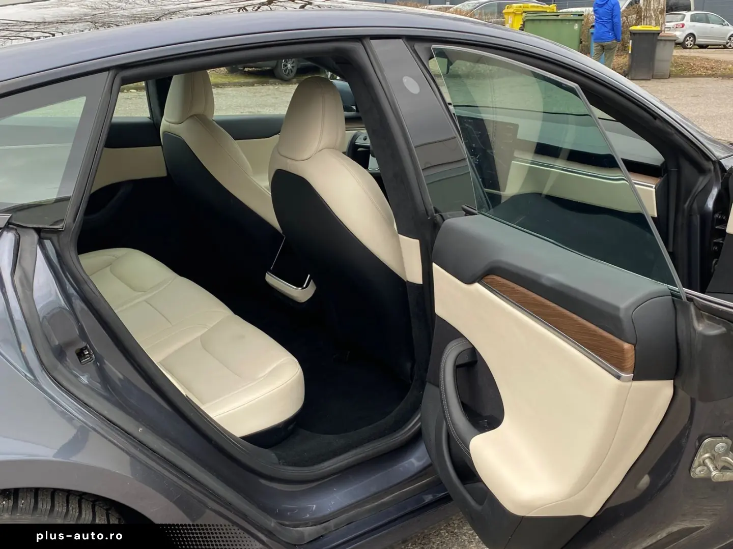 TESLA Model S Long Range