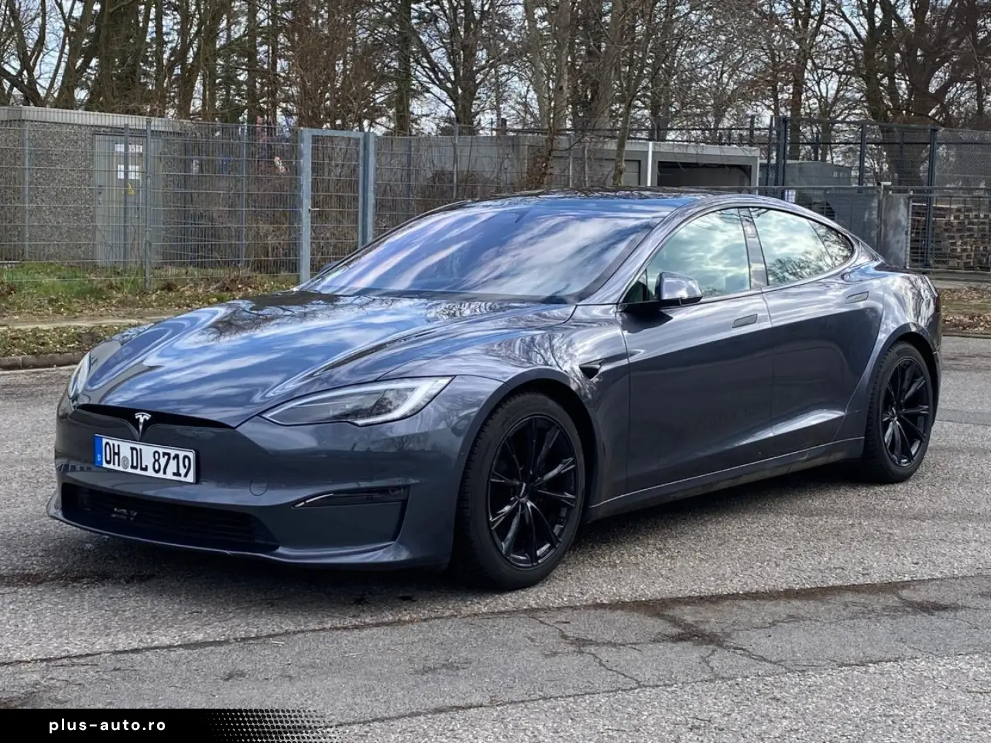 TESLA Model S Long Range