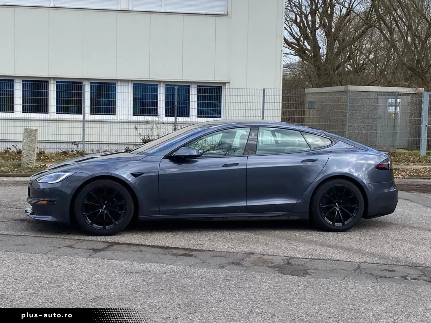 TESLA Model S Long Range
