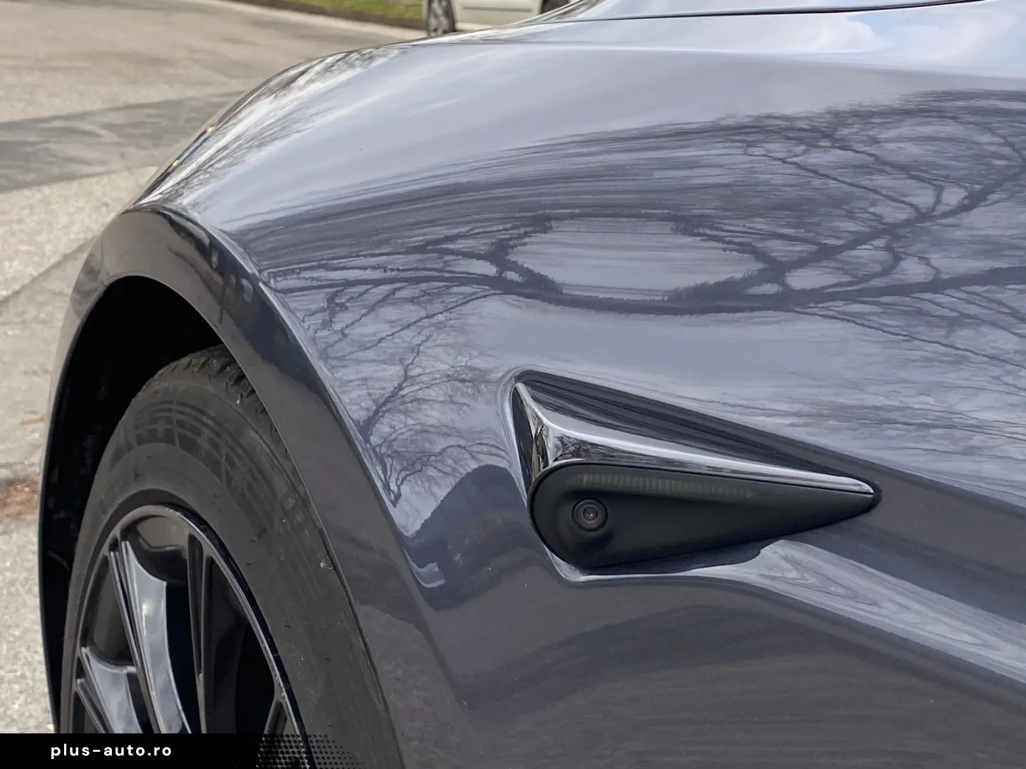 TESLA Model S Long Range