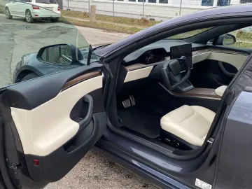 TESLA Model S Long Range