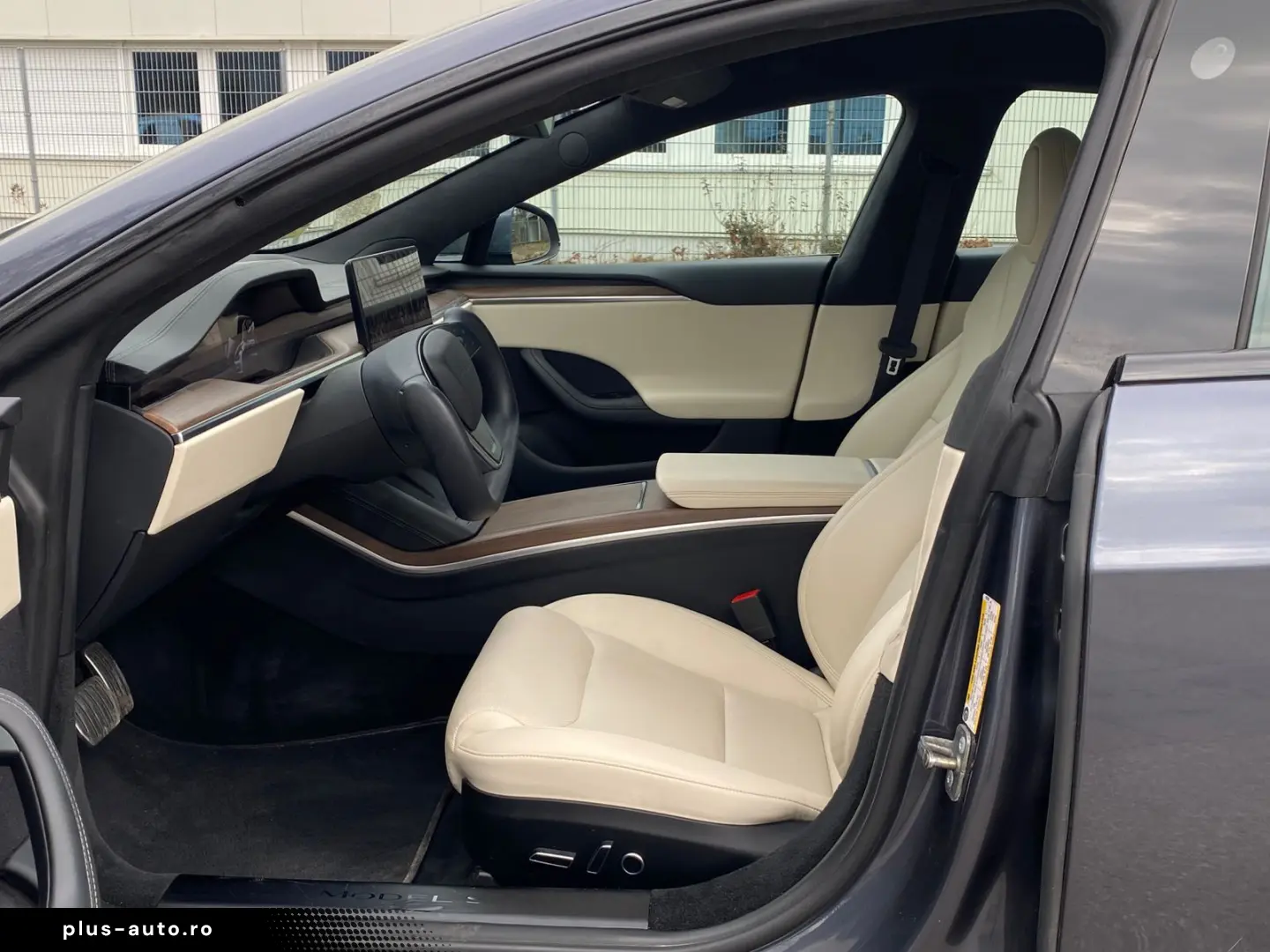 TESLA Model S Long Range