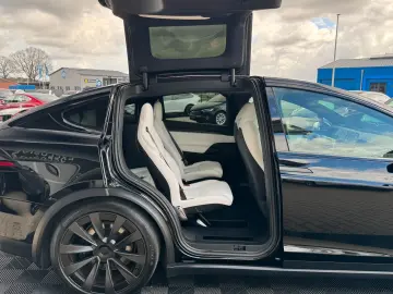 TESLA MODEL X PLAID   ENHANCED AP   6SEAT   22INCH