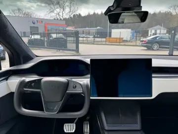 TESLA MODEL X PLAID   ENHANCED AP   6SEAT   22INCH