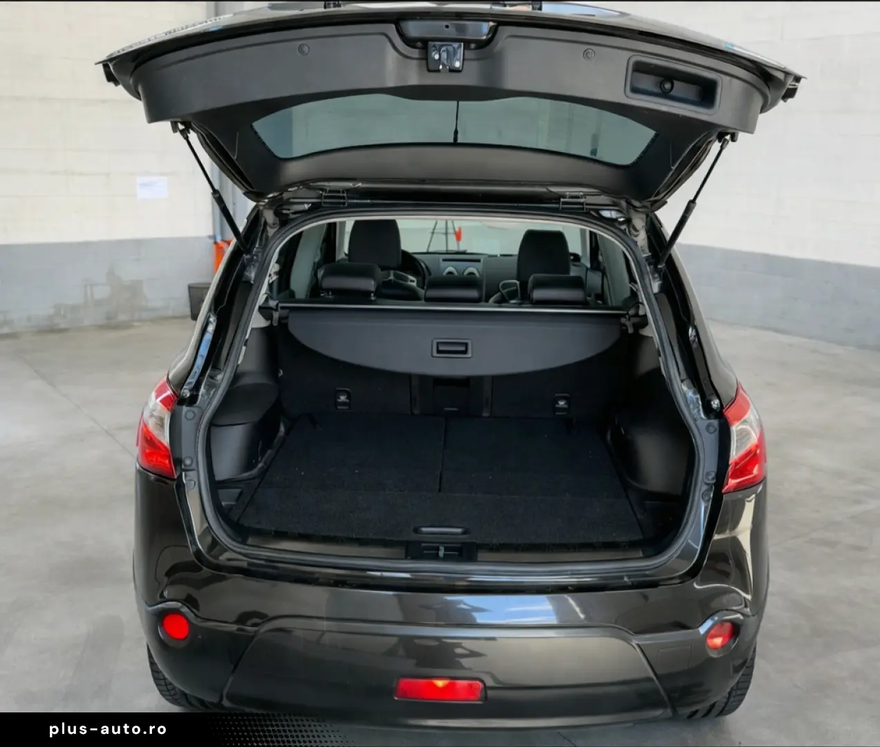 Nissan qashkai 1.6 camere 360