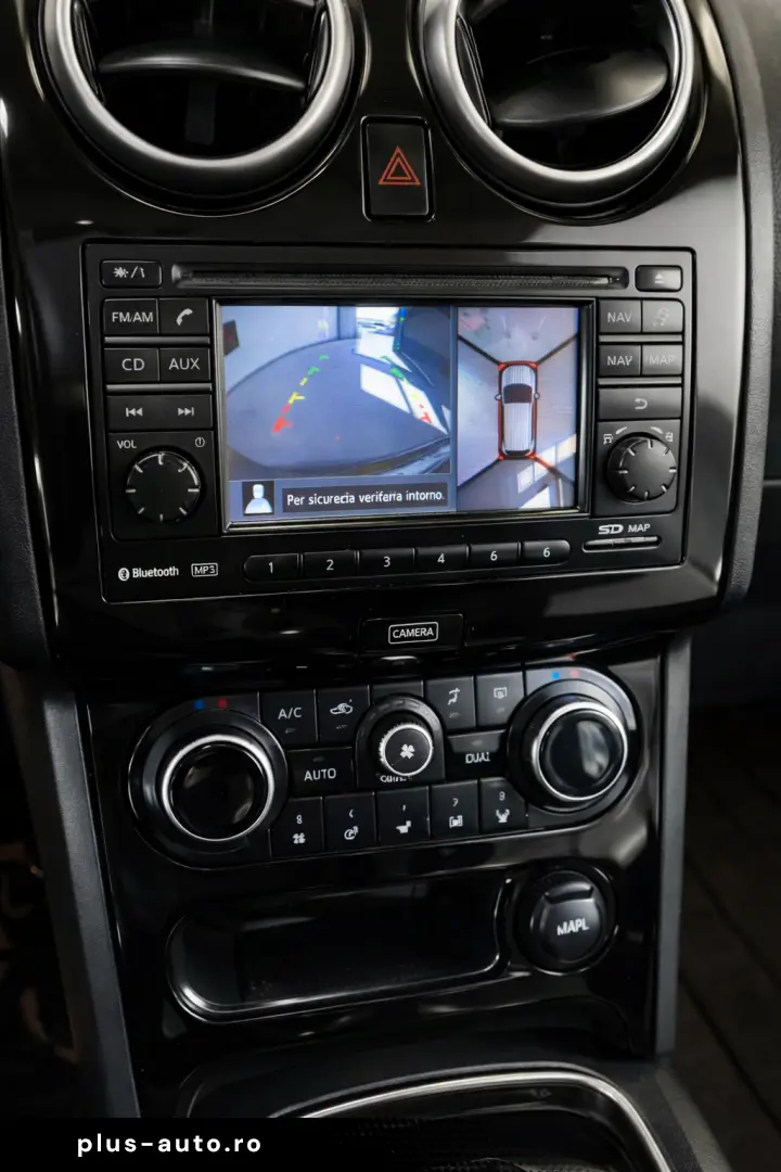 Nissan qashkai 1.6 camere 360