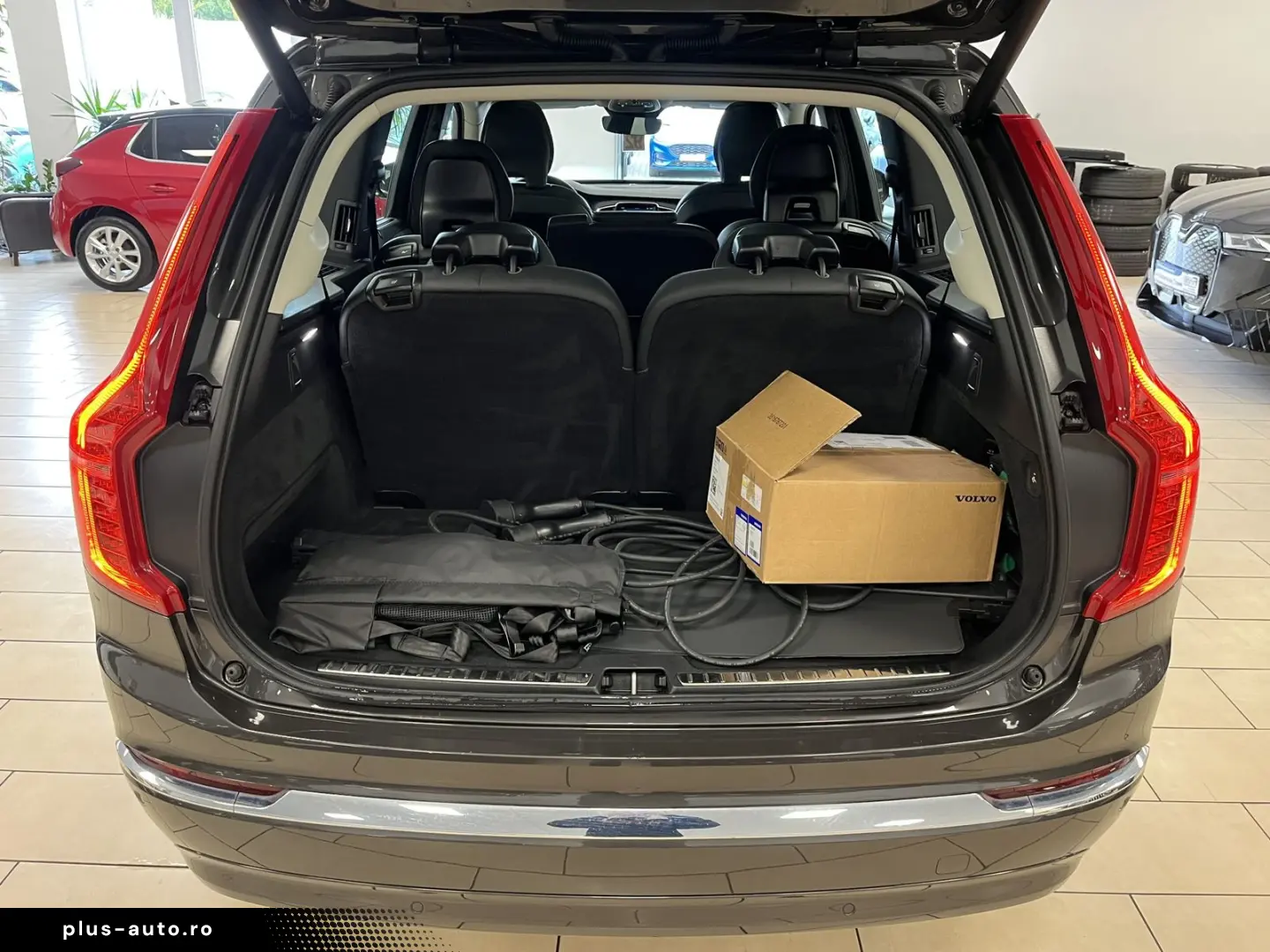 VOLVO XC90 Plus Bright T8 Recharge AWD 7-Sitzer Leder