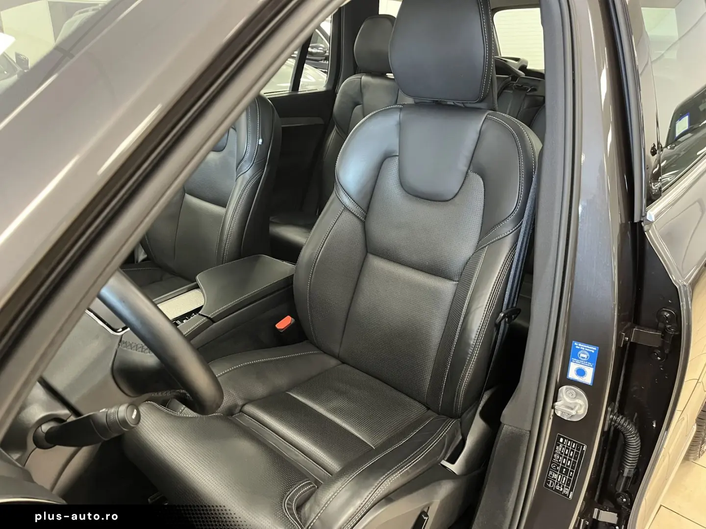 VOLVO XC90 Plus Bright T8 Recharge AWD 7-Sitzer Leder