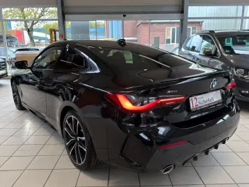 BMW 420d xDrive Coupe M Sport Shadow Memory Glasdach