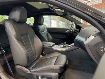 BMW 420d xDrive Coupe M Sport Shadow Memory Glasdach