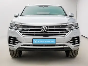 VW Touareg 3.0 V6 TSI eHybrid Elegance 4M 360 PANO