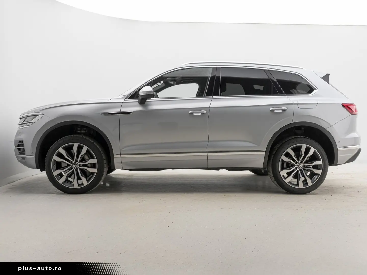 VW Touareg 3.0 V6 TSI eHybrid Elegance 4M 360 PANO