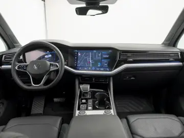 VW Touareg 3.0 V6 TSI eHybrid Elegance 4M 360 PANO