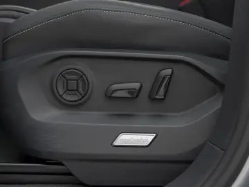 VW Touareg 3.0 V6 TSI eHybrid Elegance 4M 360 PANO