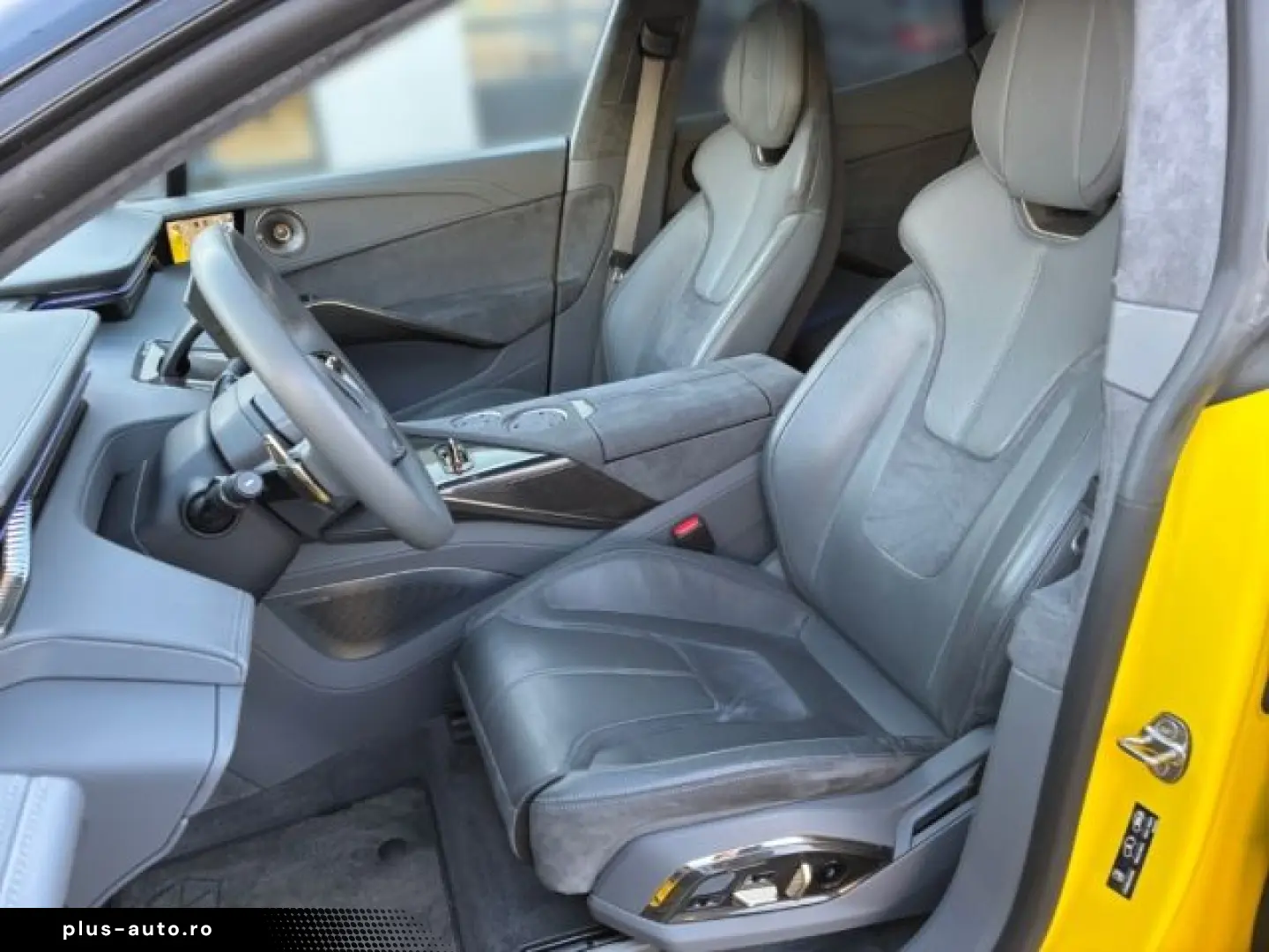 LOTUS Eletre S - Glasdach  Carbonpaket  Komfortsitze