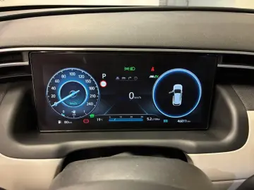 Hyundai Tucson PHEV 1.6 l 265 CP 4WD 6AT Luxury