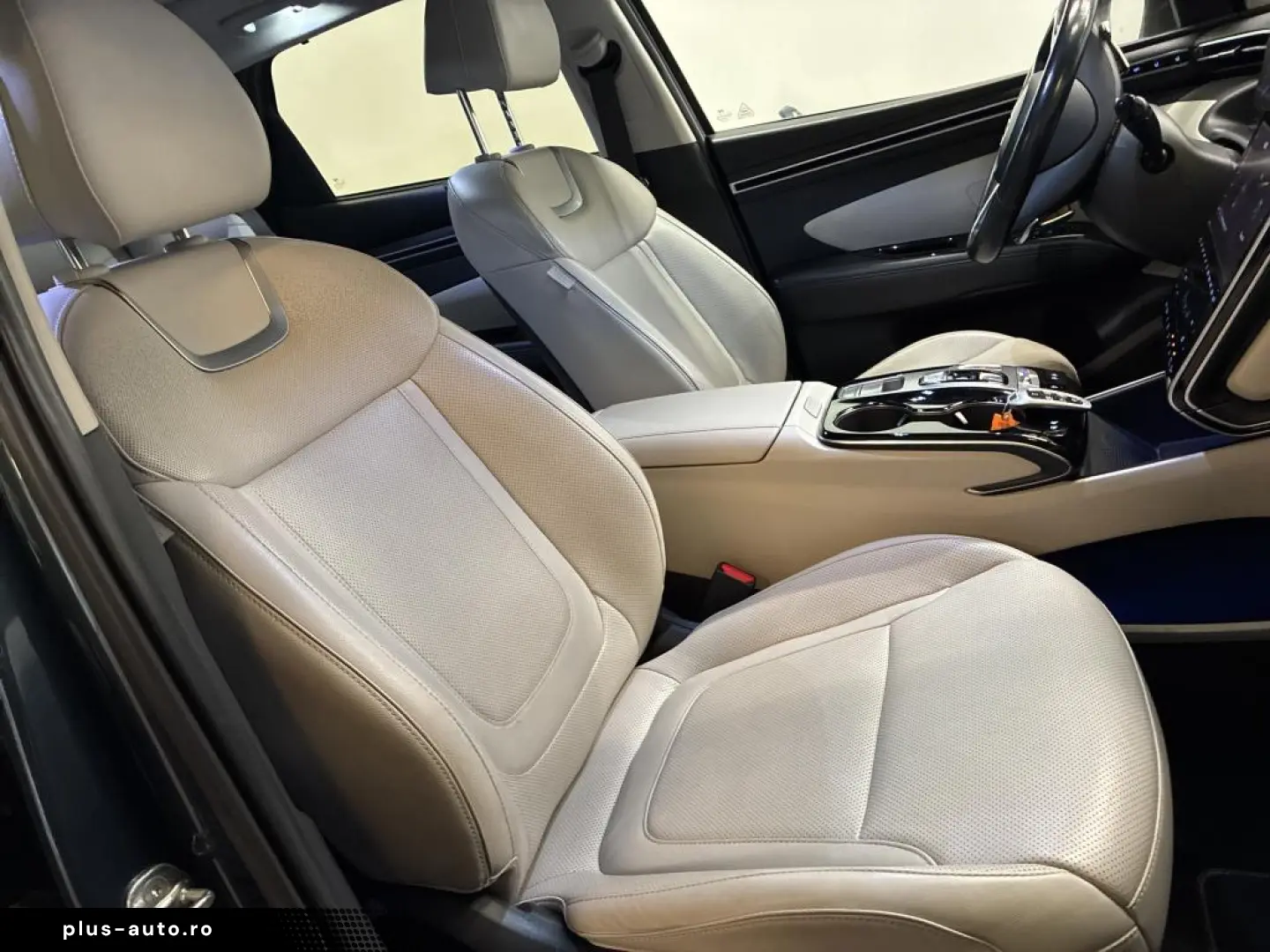 Hyundai Tucson PHEV 1.6 l 265 CP 4WD 6AT Luxury