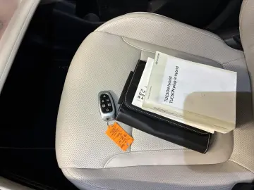 Hyundai Tucson PHEV 1.6 l 265 CP 4WD 6AT Luxury