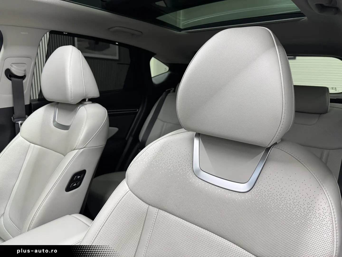 Hyundai Tucson PHEV 1.6 l 265 CP 4WD 6AT Luxury