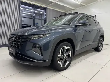 Hyundai Tucson PHEV 1.6 l 265 CP 4WD 6AT Luxury