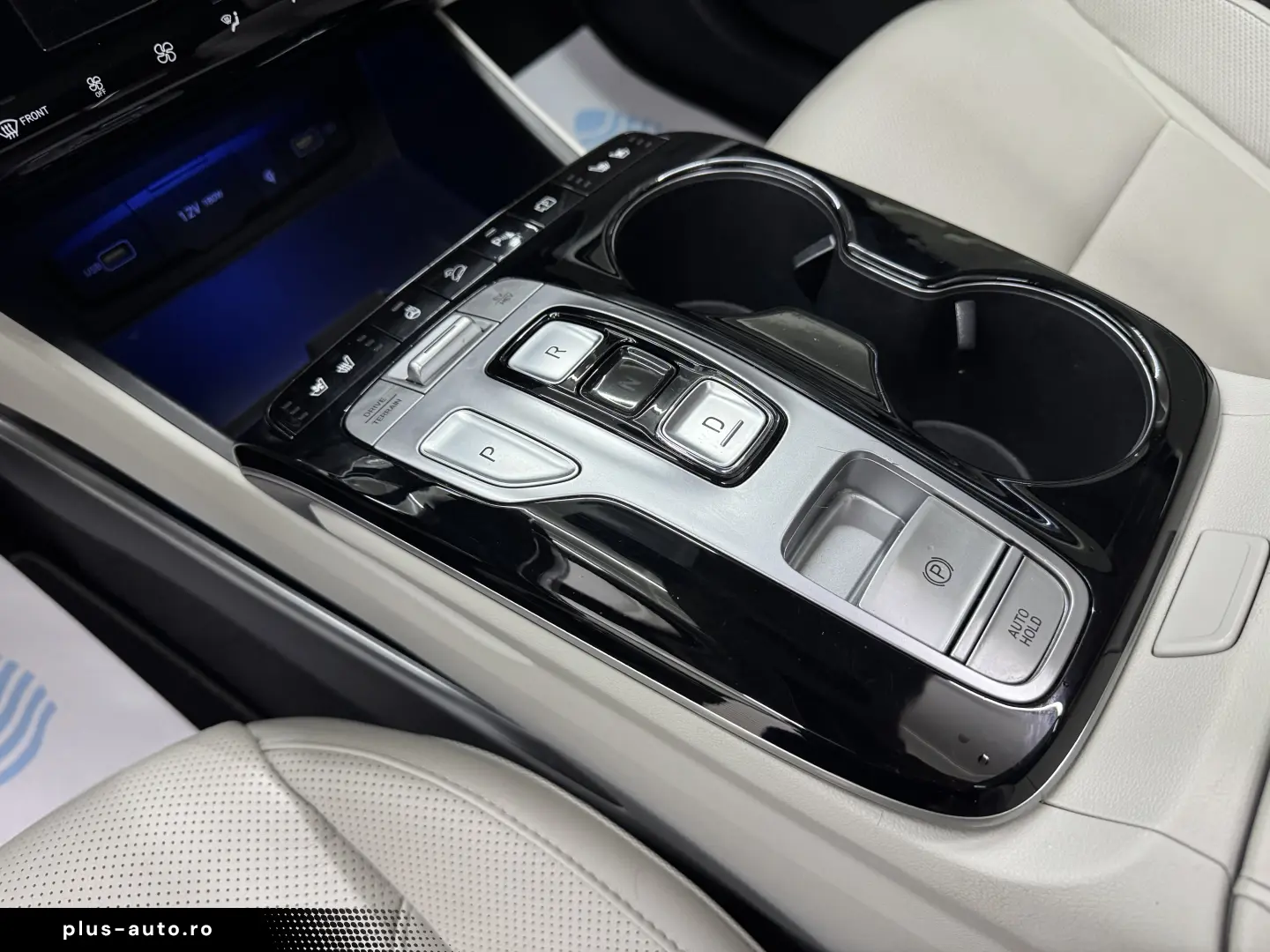 Hyundai Tucson PHEV 1.6 l 265 CP 4WD 6AT Luxury