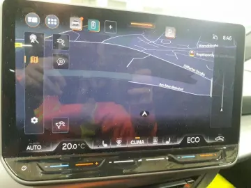 CUPRA Born 231PS 82kWh HUD 360KAM WÄRMPU KESSY ACC SHZ