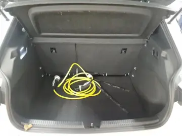 CUPRA Born 231PS 82kWh HUD 360KAM WÄRMPU KESSY ACC SHZ