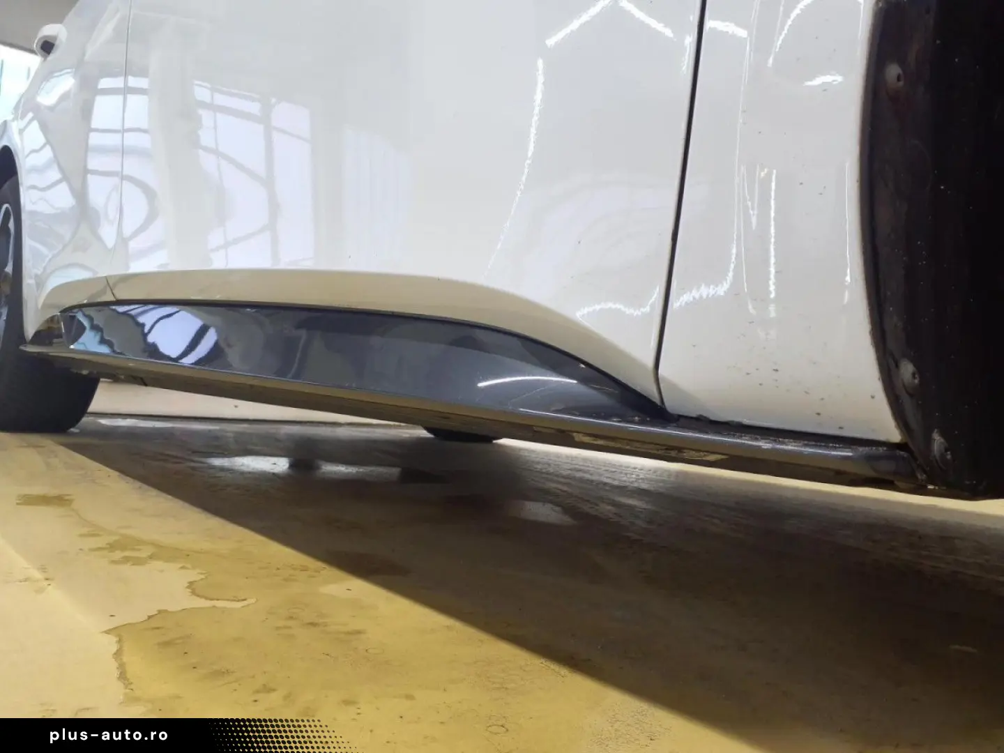 CUPRA Born 231PS 82kWh HUD 360KAM WÄRMPU KESSY ACC SHZ