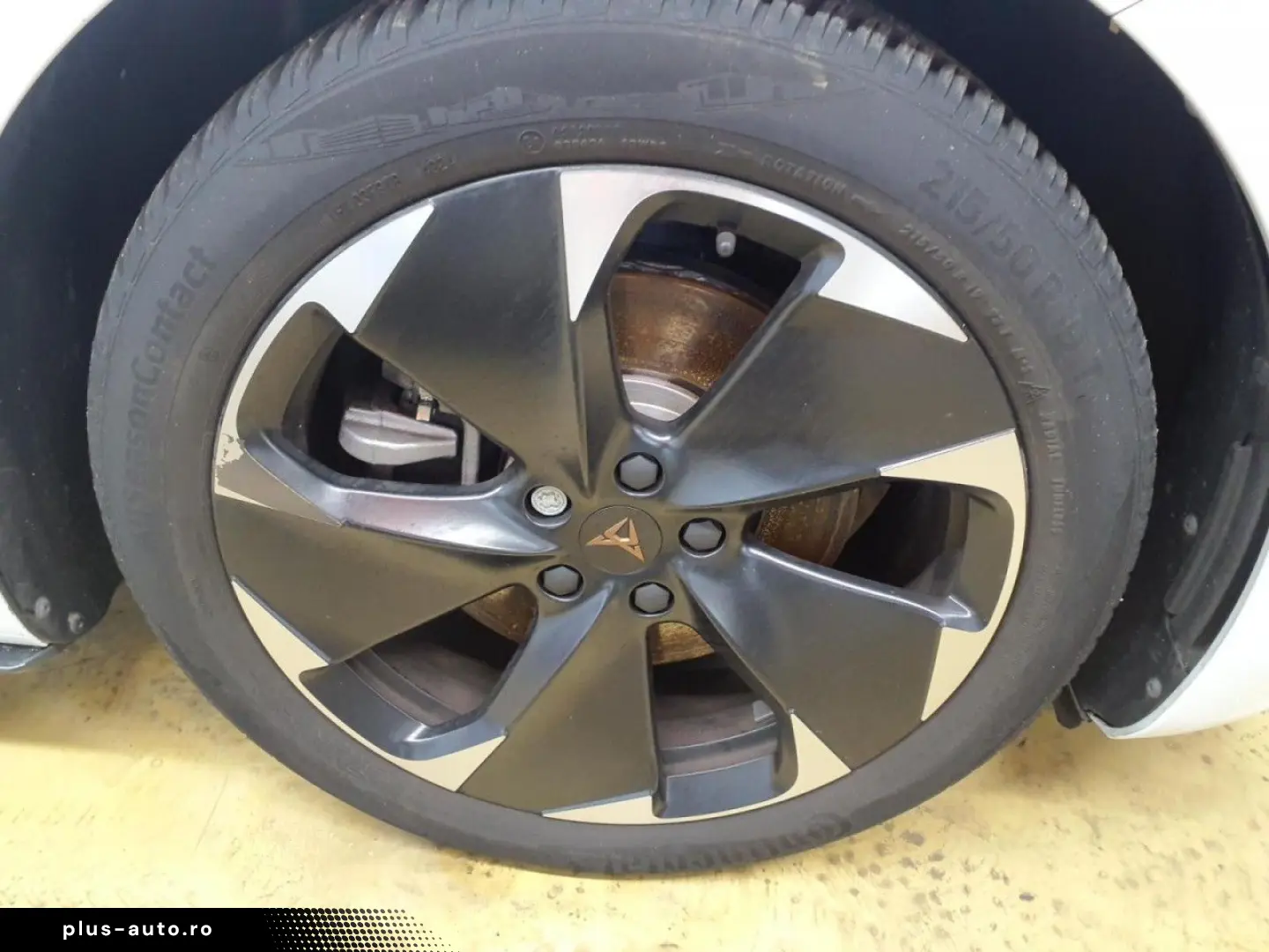 CUPRA Born 231PS 82kWh HUD 360KAM WÄRMPU KESSY ACC SHZ