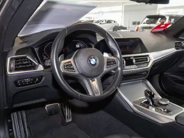 BMW 420d Coupé M Sport ACC AHK RFK NAVI LED PDC V H