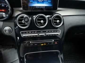 Mercedes-Benz GLC 250  4Matic