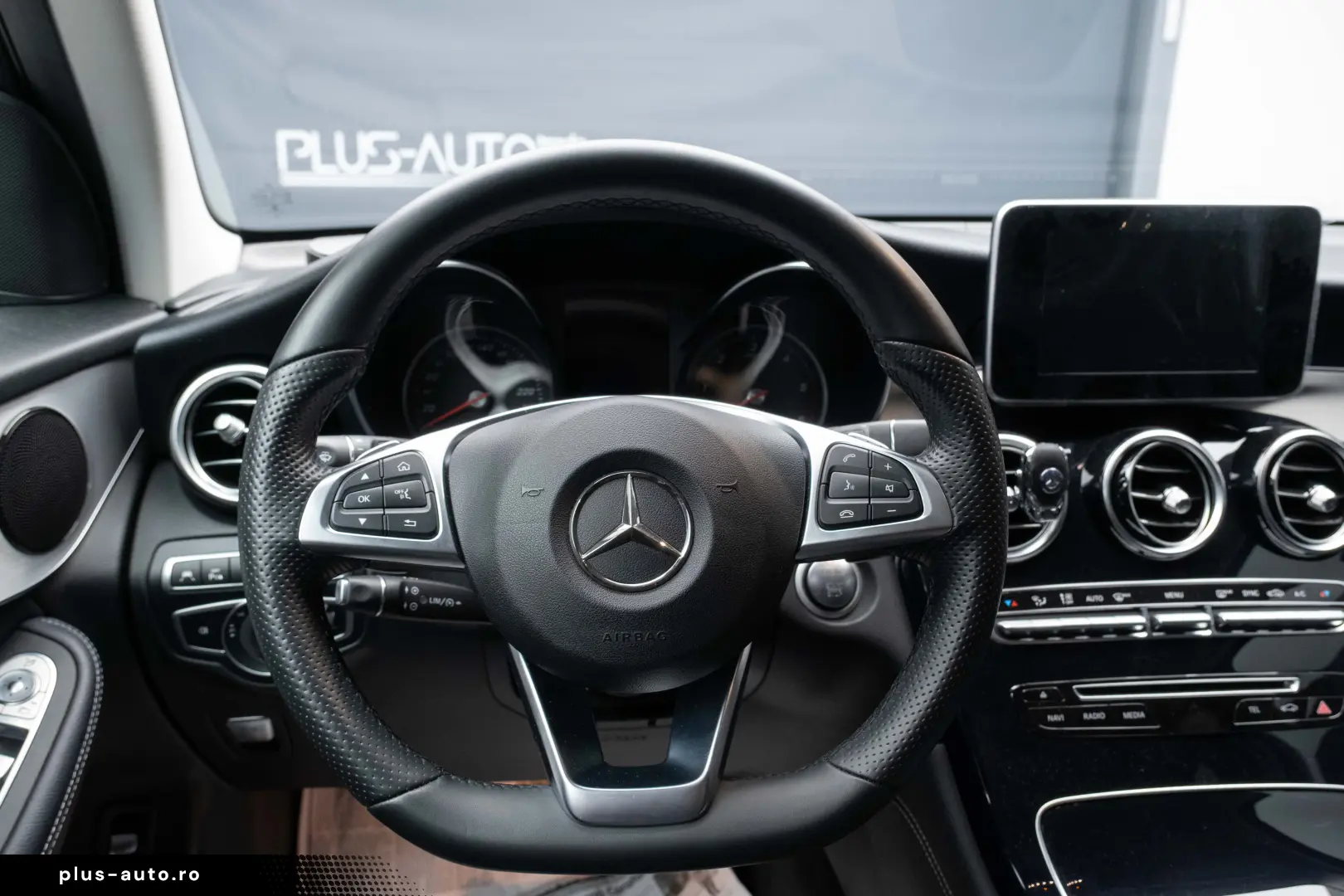 Mercedes-Benz GLC 250  4Matic