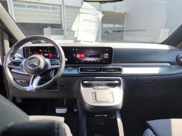 MERCEDES-BENZ V 300 d Avantgarde 4x4 AMG